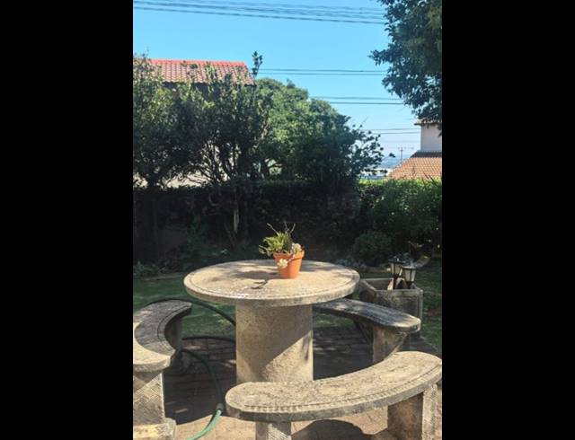 2 BEDROOM TOWNHOUSE FOR SALE IN SUNNYROCK